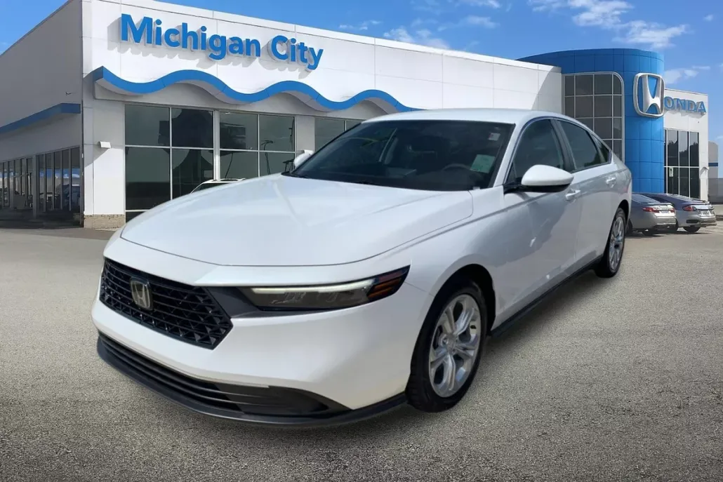 2023 Honda Accord LX photo 1