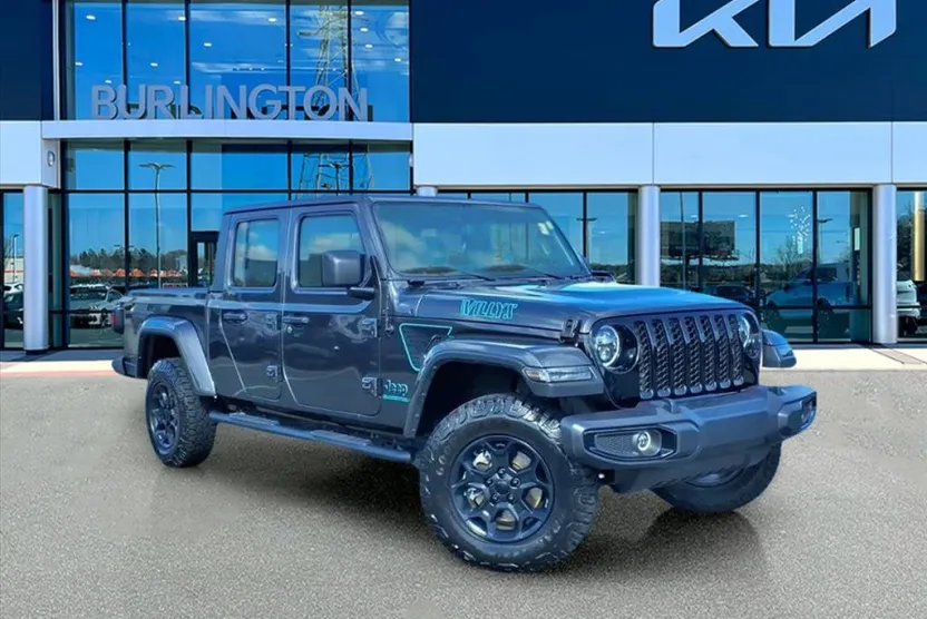 2023 Jeep Gladiator Willys photo 1