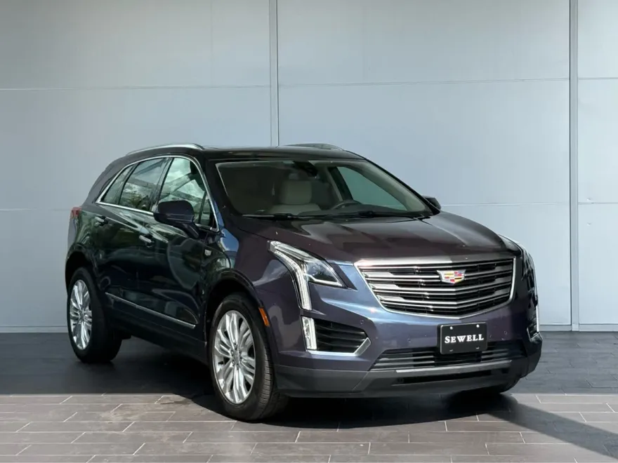 2019 Cadillac XT5 Premium Luxury photo 1