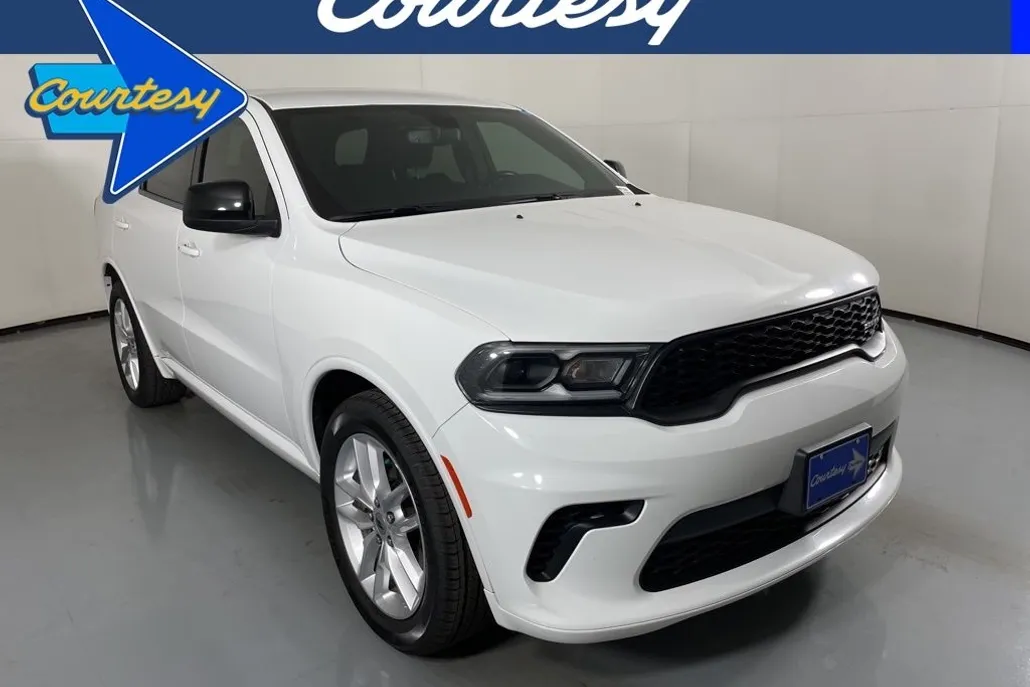 2023 Dodge Durango GT photo 1