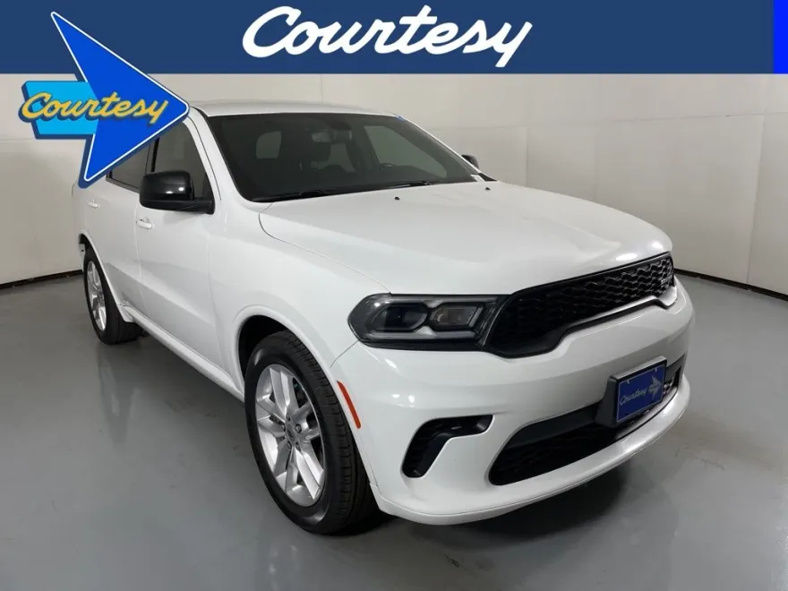 2023 Dodge Durango GT photo 1