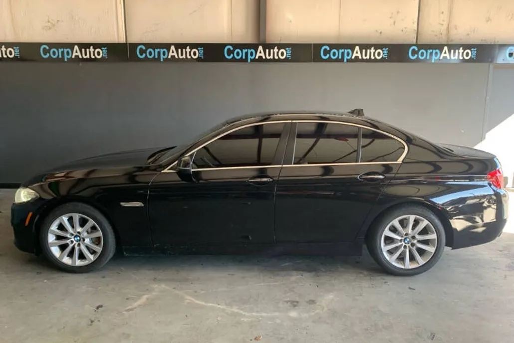 2014 Bmw 550i 5-Series photo 1