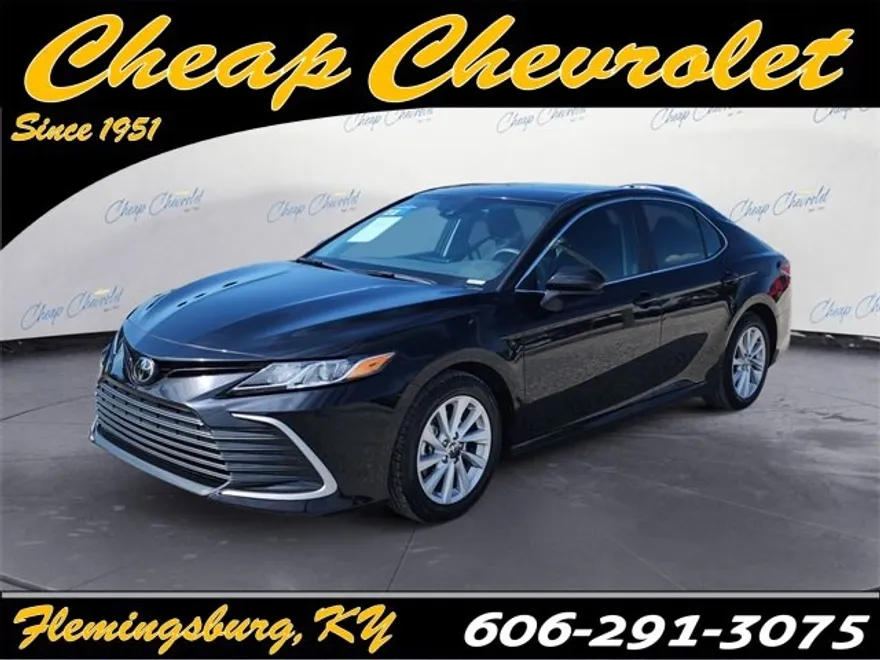 2024 Toyota Camry LE photo 1