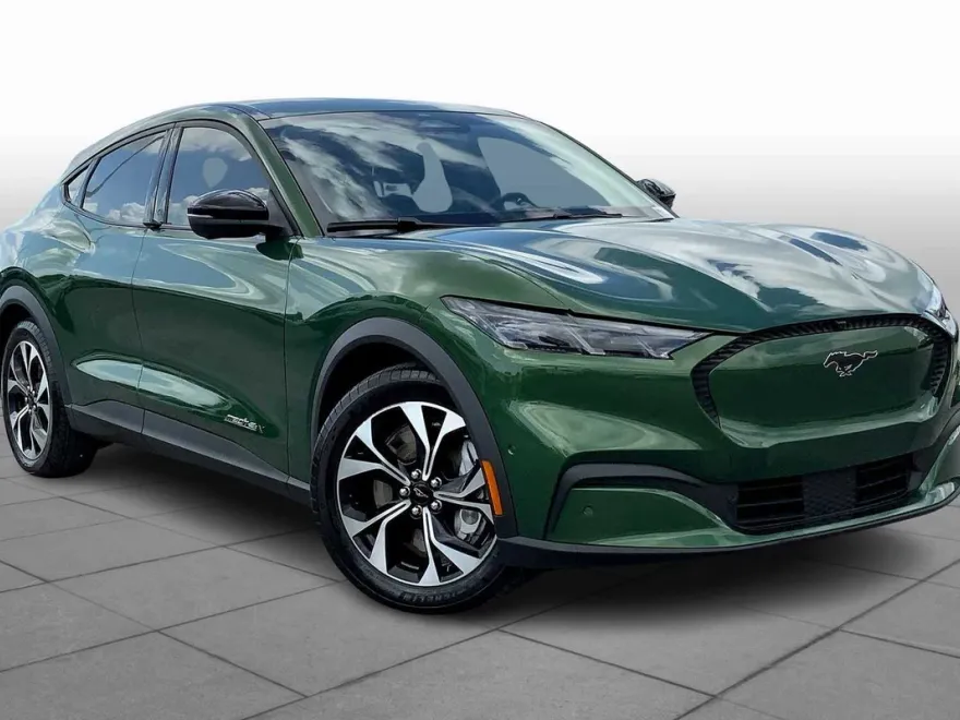 2024 Ford Mustang Mach-E Select photo 1
