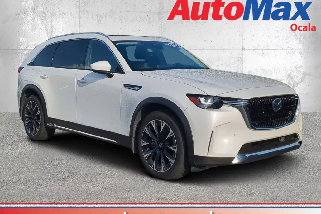 2024 Mazda CX-90 Premium photo 1