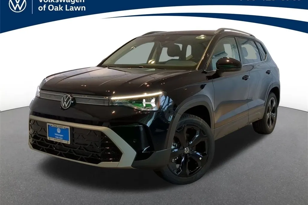 2025 Volkswagen Taos SEL photo 1