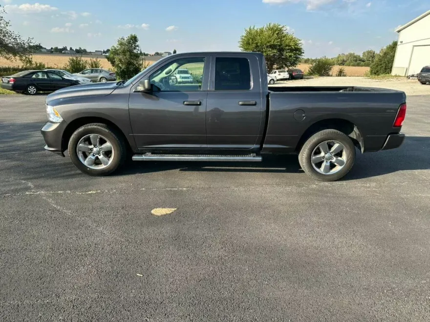 2018 Ram 1500 ST photo 1