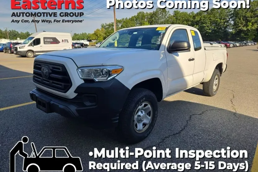 2018 Toyota Tacoma SR photo 1