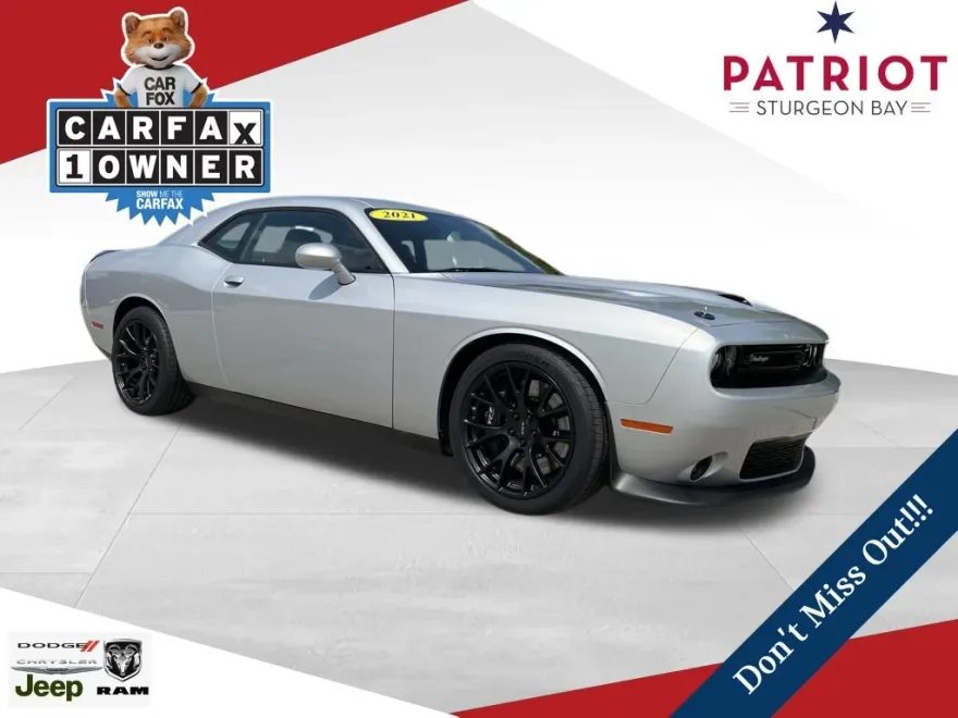 2021 Dodge Challenger R/T Scat Pack photo 1