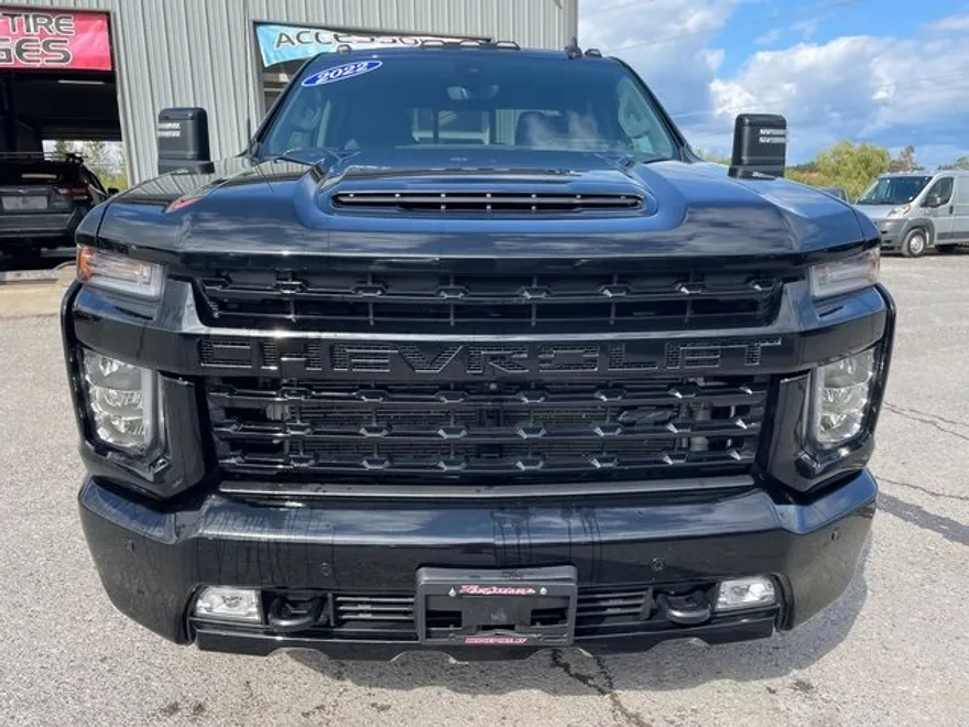2022 Chevrolet Silverado 2500HD LTZ photo 1