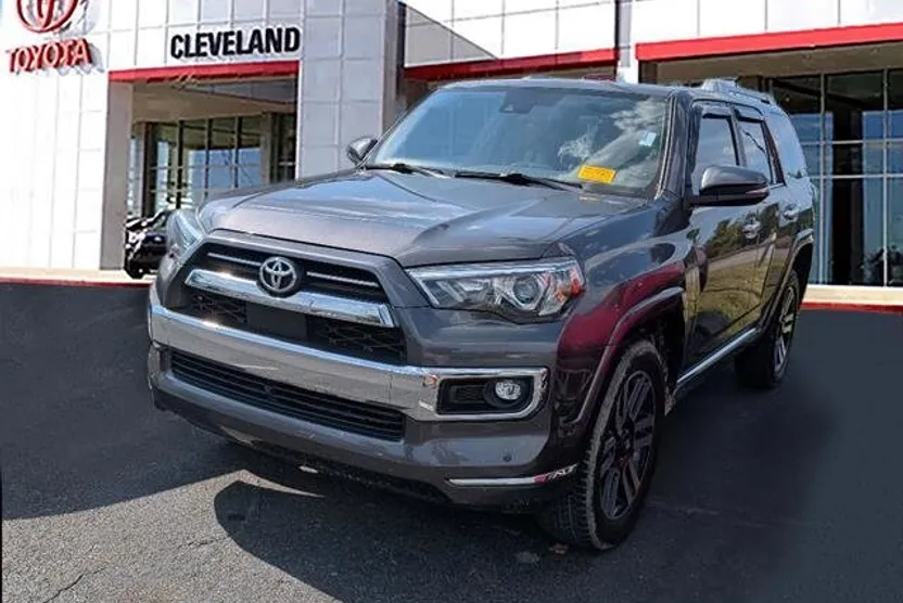 2022 Toyota 4Runner Limited photo 1