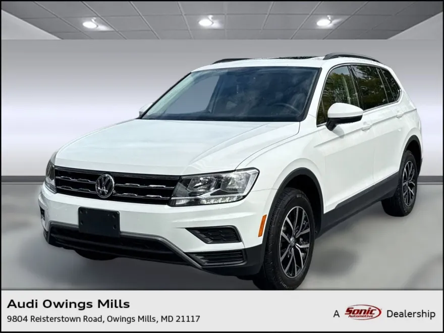 2021 Volkswagen Tiguan SE photo 1
