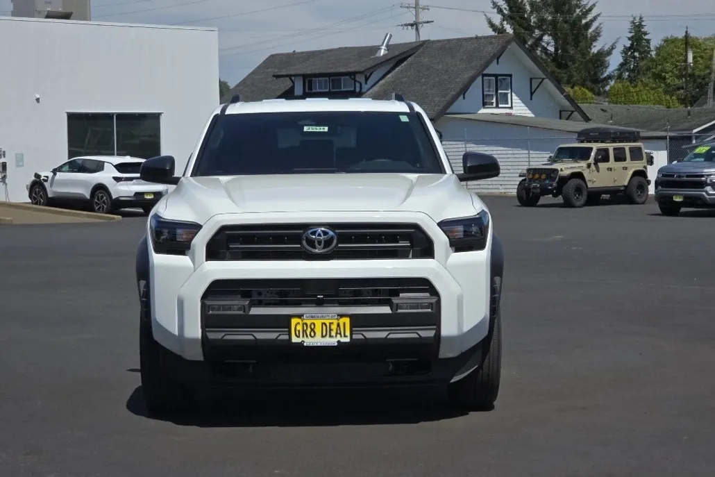 2025 Toyota 4Runner SR5 photo 1
