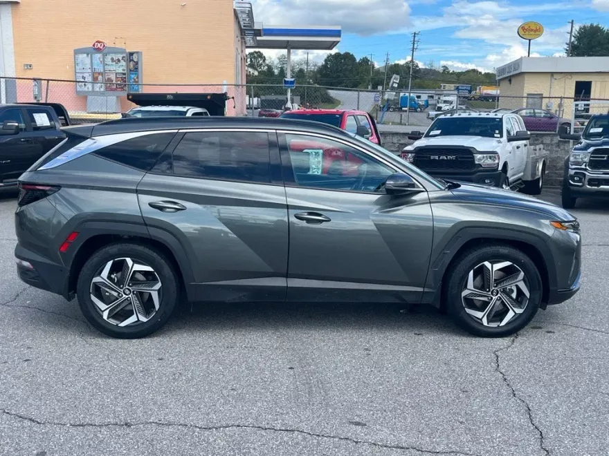 2022 Hyundai Tucson Limited photo 1