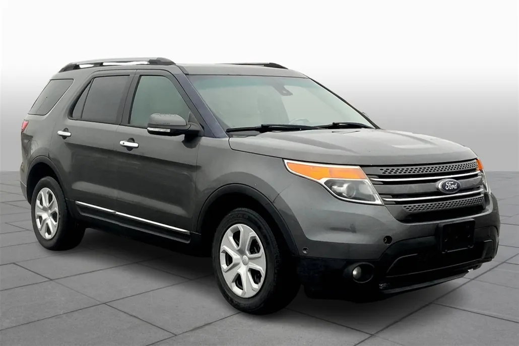 2015 Ford Explorer Limited photo 1