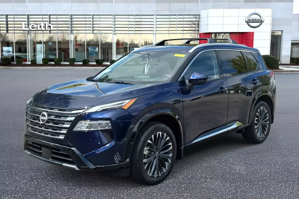 2026 Nissan Rogue Platinum photo 1