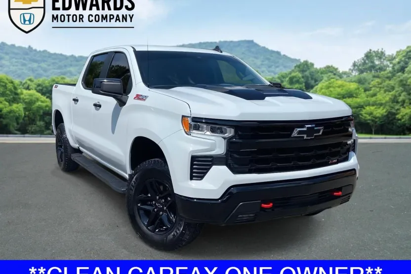 2024 Chevrolet Silverado 1500 LT Trail Boss photo 1
