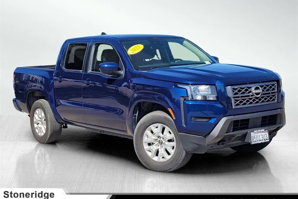 2023 Nissan Frontier SV photo 1