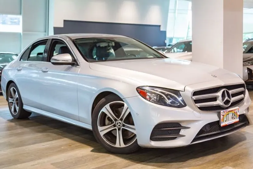 2018 Mercedes Benz E 300 AMG photo 1
