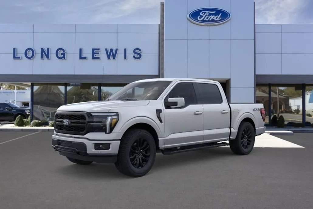 2025 Ford F-150 Lariat photo 1