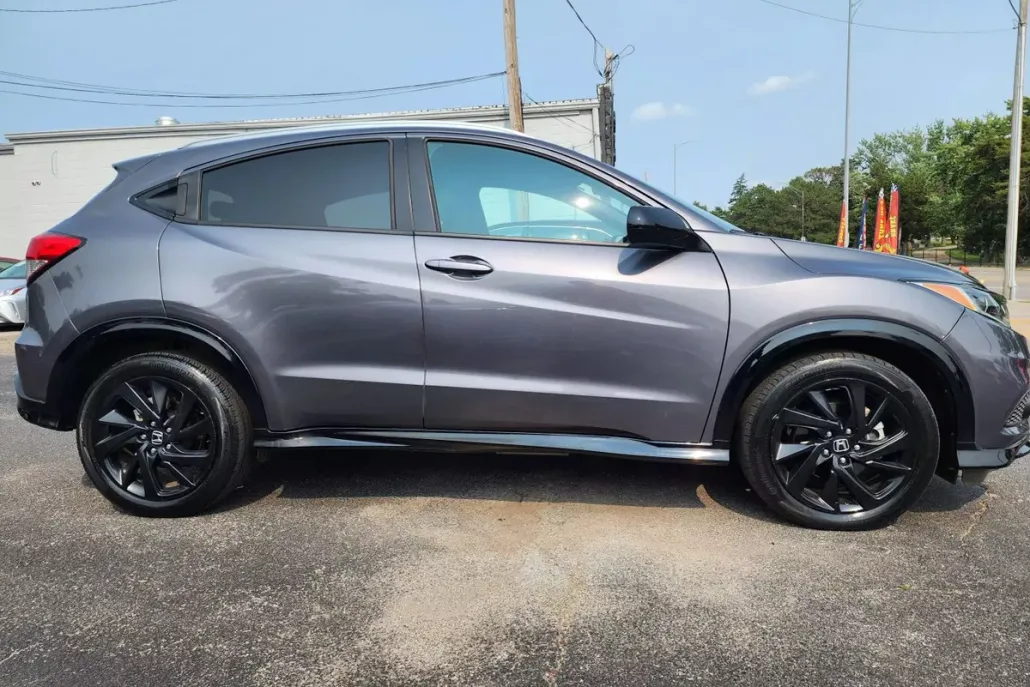 2022 Honda HR-V Sport photo 1