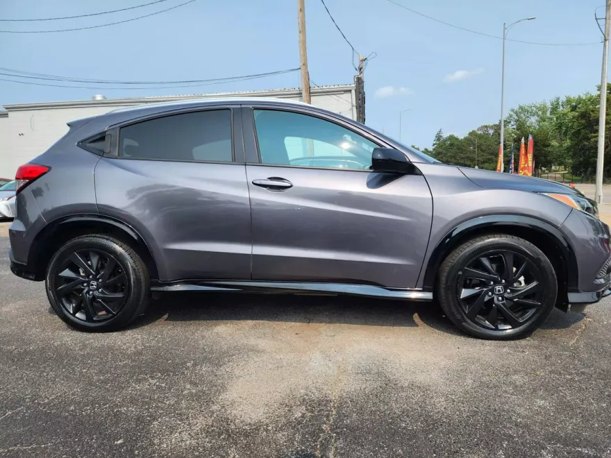 2022 Honda HR-V Sport photo 1