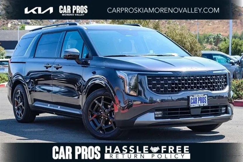 2026 Kia Carnival SX Prestige photo 1