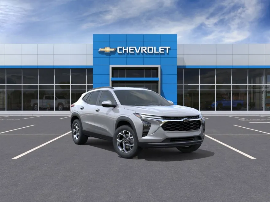 2025 Chevrolet Trax LT photo 1