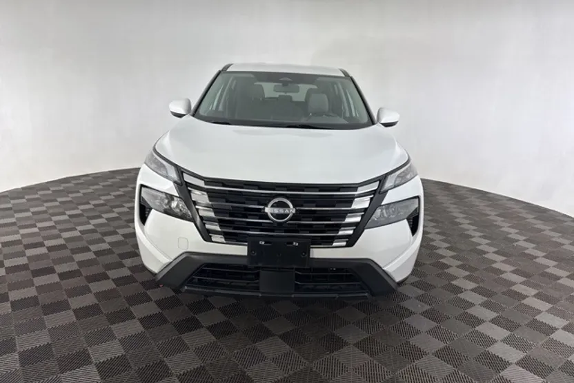 2024 Nissan Rogue SV photo 1