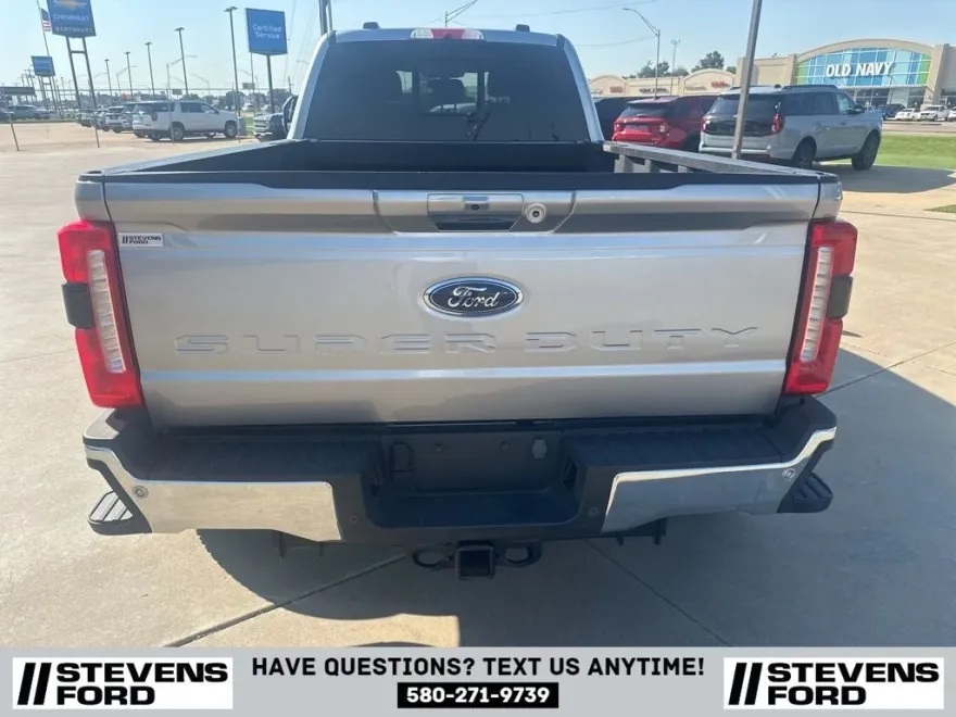 2024 Ford F-350 photo 1