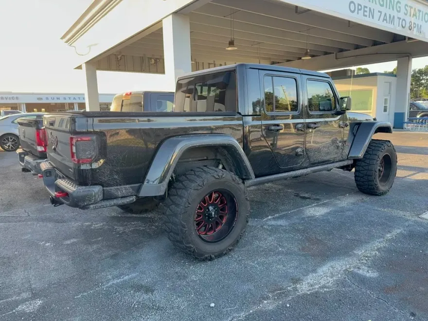 2020 Jeep Gladiator Rubicon photo 1