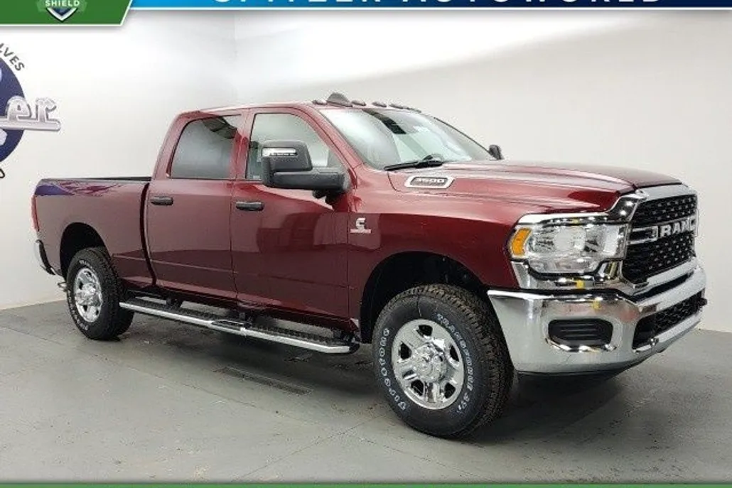 2024 Ram 3500 Tradesman photo 1