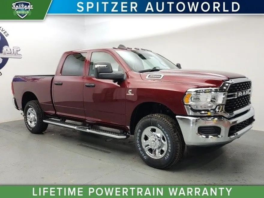 2024 Ram 3500 Tradesman photo 1