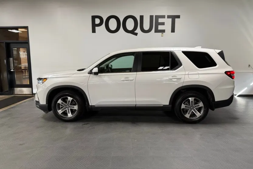 2024 Honda Pilot EX-L photo 1