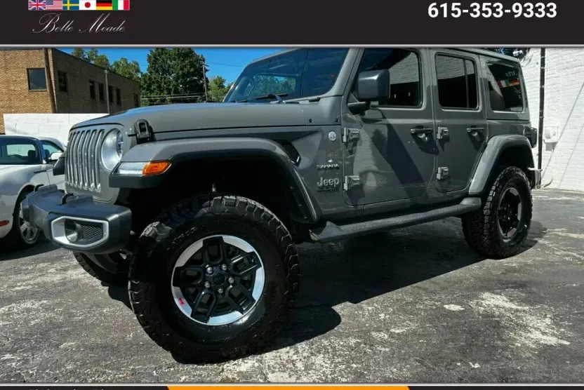 2019 Jeep Wrangler Unlimited Sahara photo 1