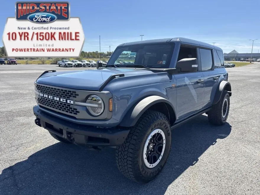 2025 Ford Bronco Badlands photo 1