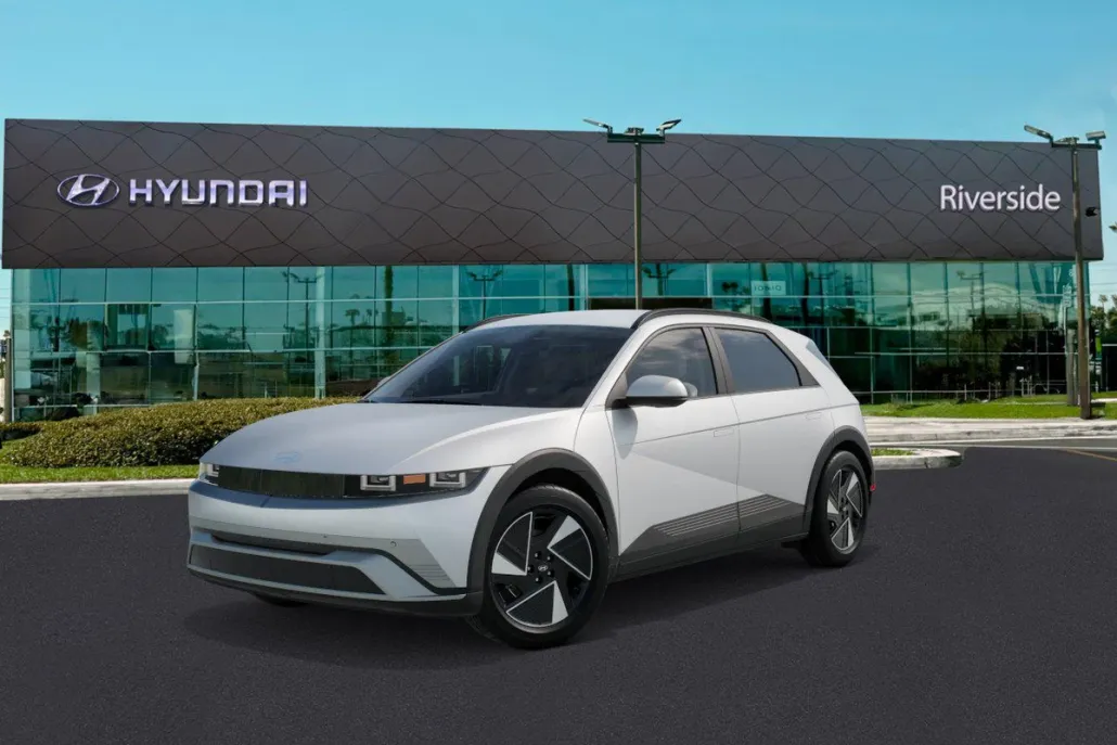 2025 Hyundai Ioniq 5 SEL photo 1