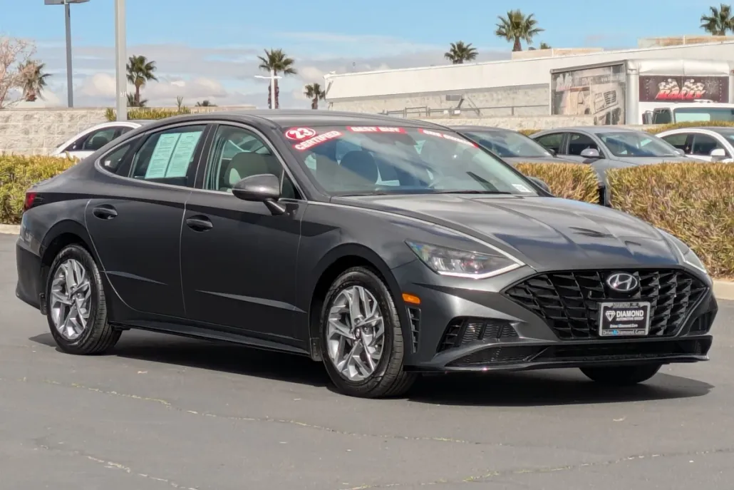 2023 Hyundai Sonata SEL photo 1