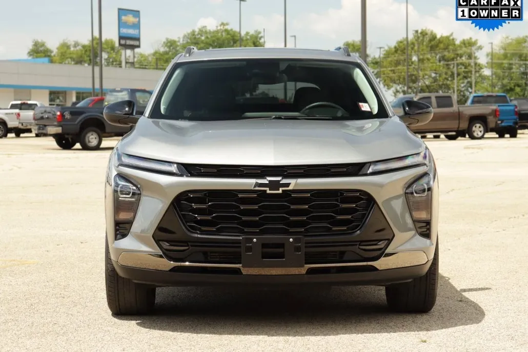 2024 Chevrolet Trax ACTIV photo 1