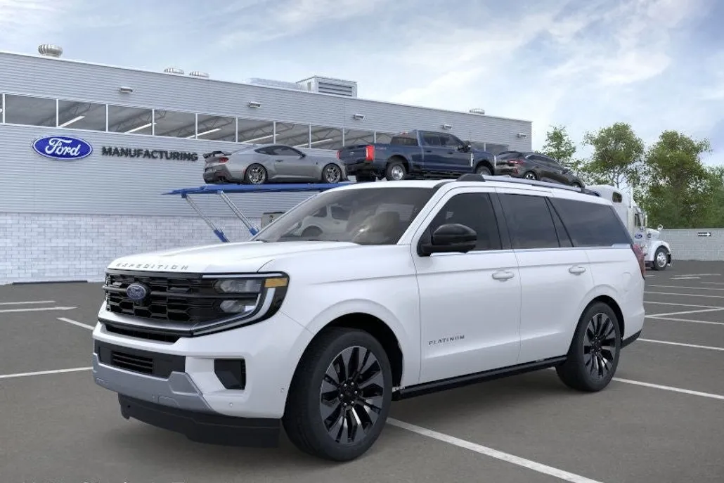 2025 Ford Expedition Platinum photo 1