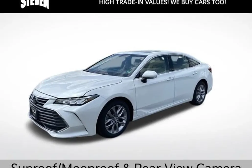 2020 Toyota Avalon XLE photo 1