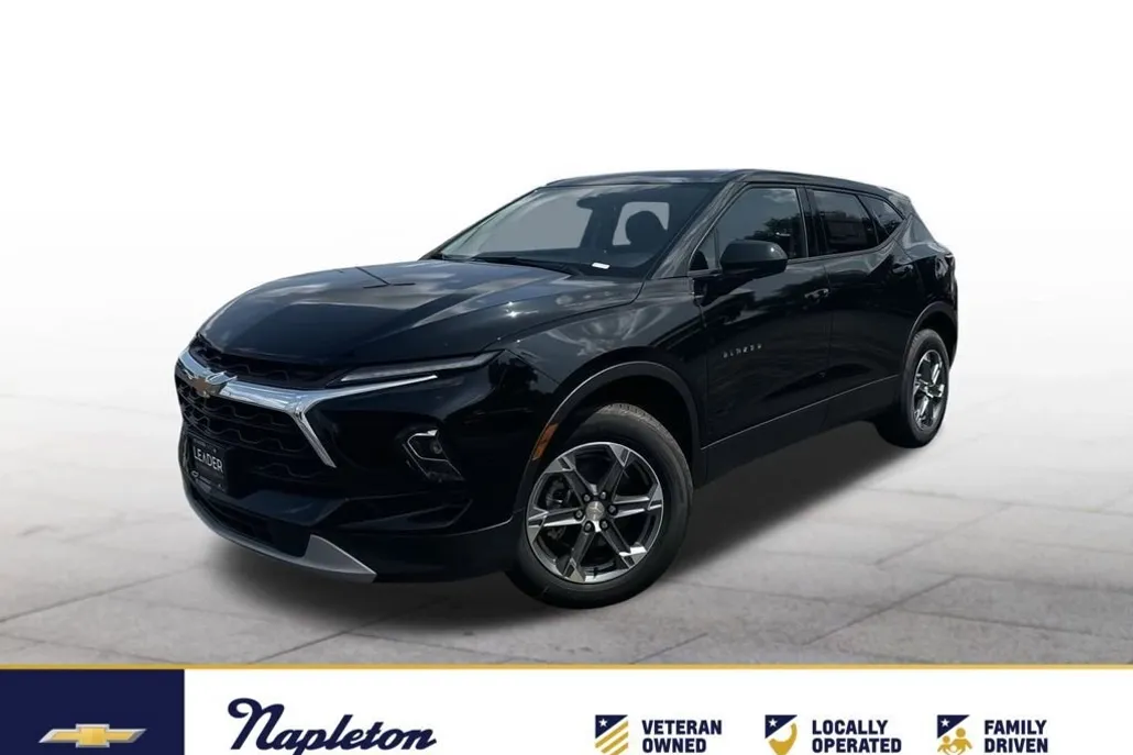 2025 Chevrolet Blazer 2LT photo 1