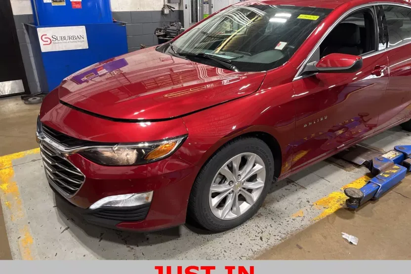 2019 Chevrolet Malibu 1LT photo 1