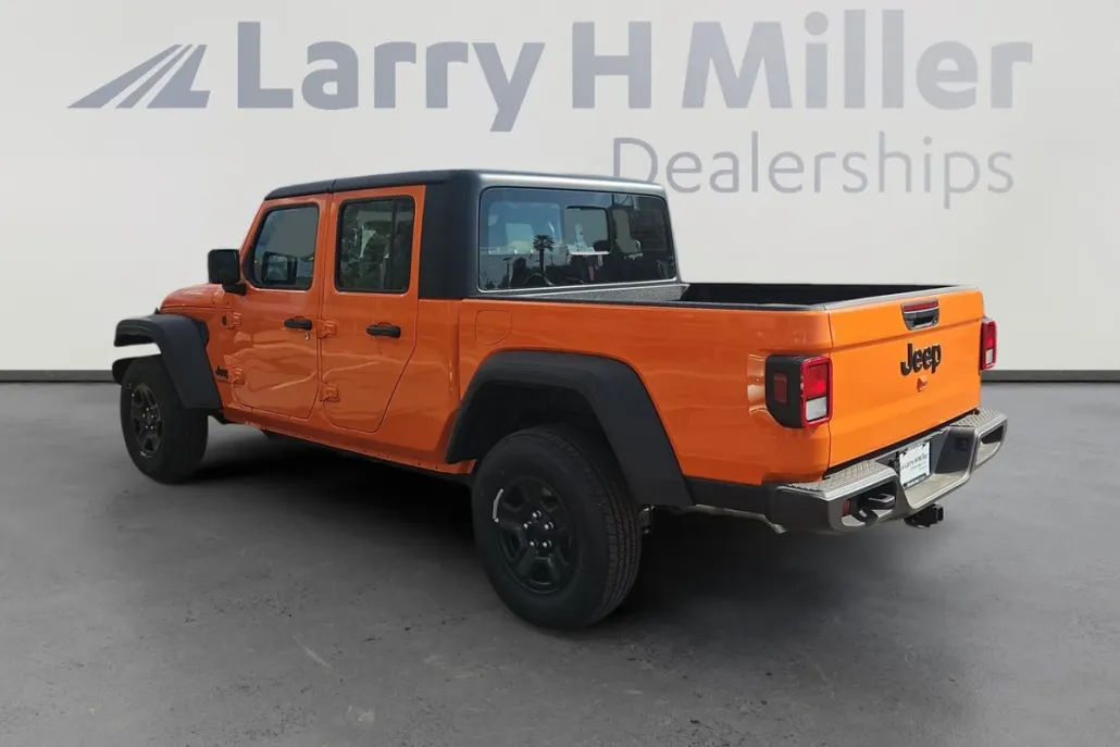 2025 Jeep Gladiator Sport photo 1