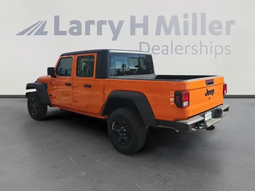 2025 Jeep Gladiator Sport photo 1