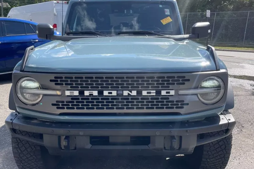 2021 Ford Bronco Badlands photo 1