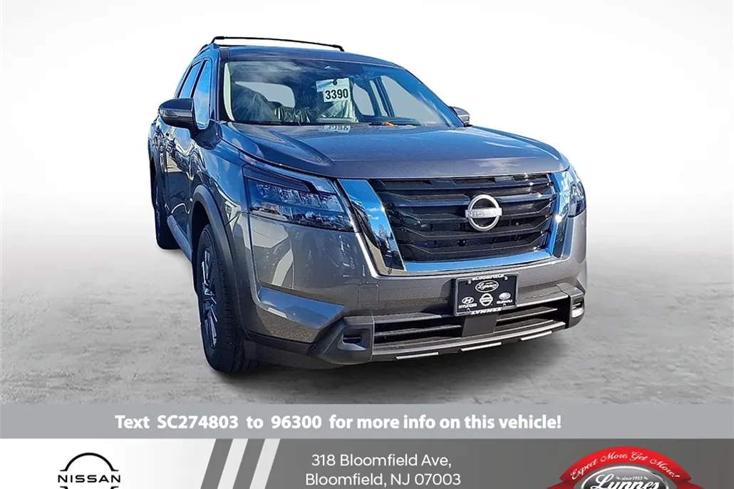 2025 Nissan Pathfinder SV photo 1
