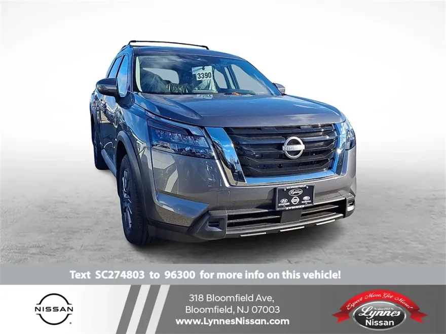 2025 Nissan Pathfinder SV photo 1