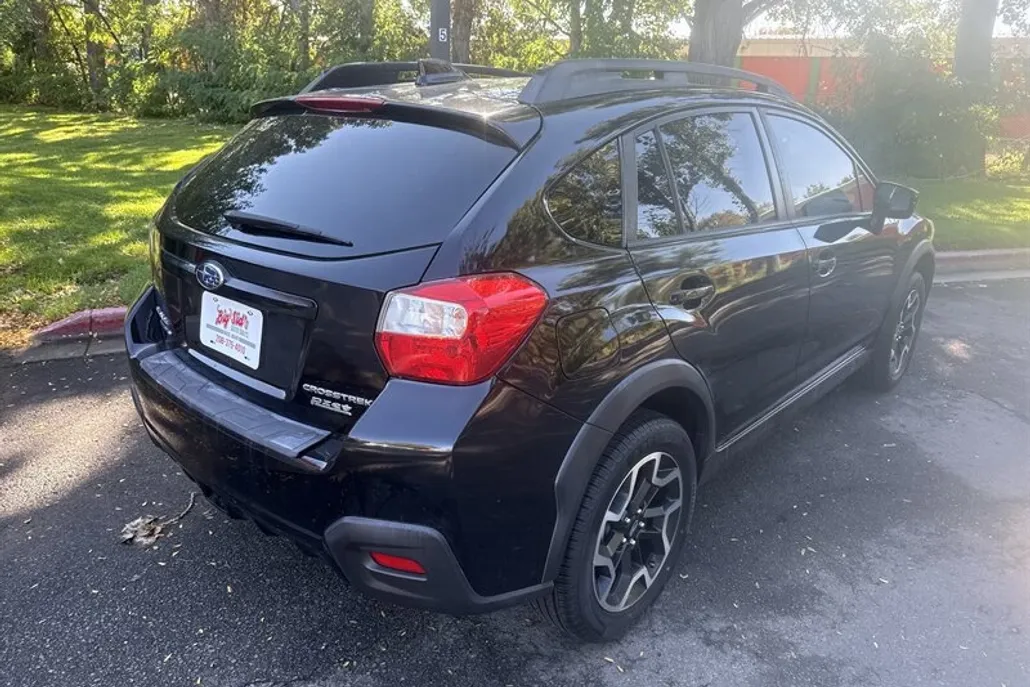 2016 Subaru Crosstrek Premium photo 1