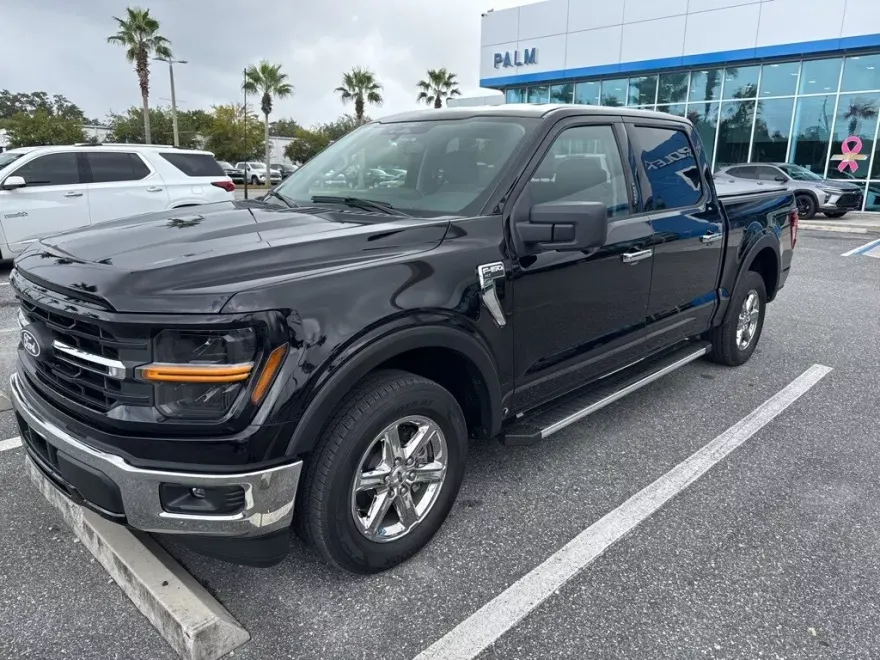 2024 Ford F-150 XLT photo 1